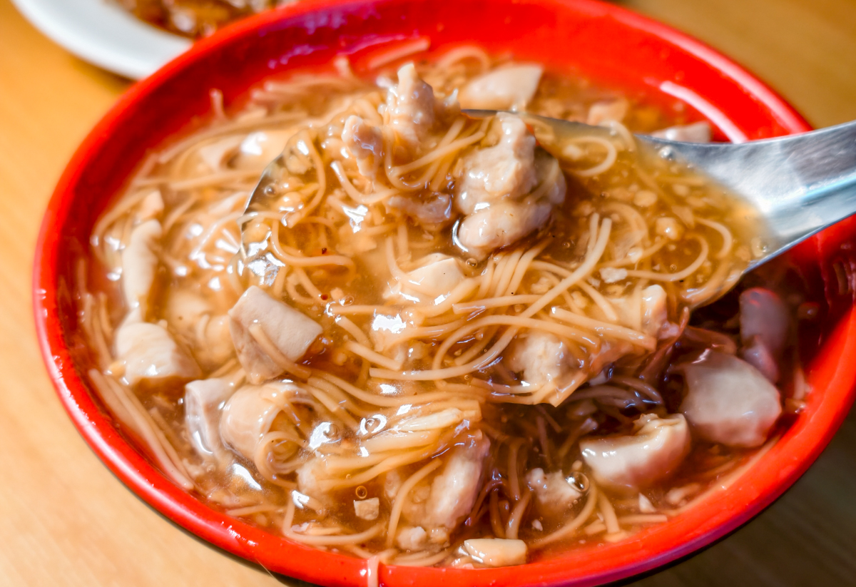 [高雄]橋頭廖記米糕-傳三代70年高雄米糕老店!超好吃陶瓦硐米糕~還得米其林必比登推薦 @美食好芃友（芃芃）