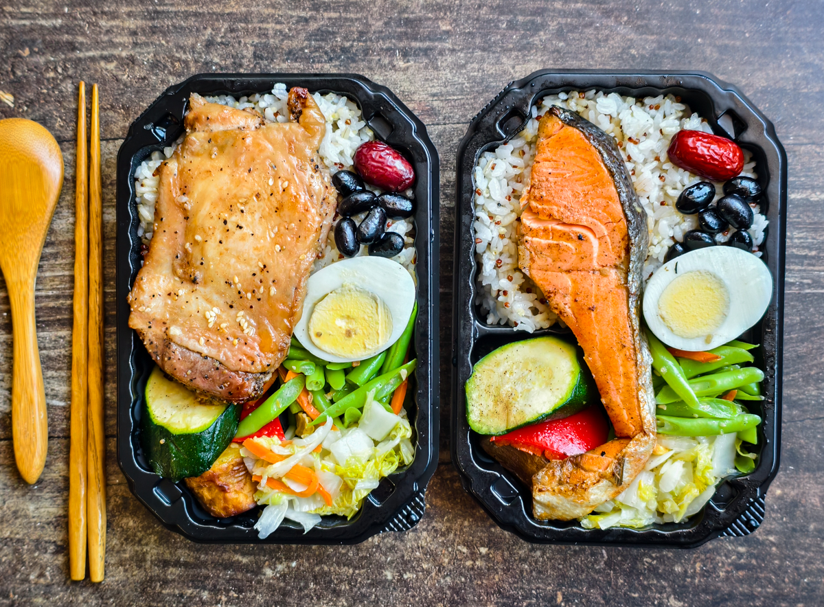 [高雄]大和食堂六合店-每日爆單高雄餐盒店!超大香雞排餐盒x蒸烤爐豐富蔬菜配菜 @美食好芃友（芃芃）