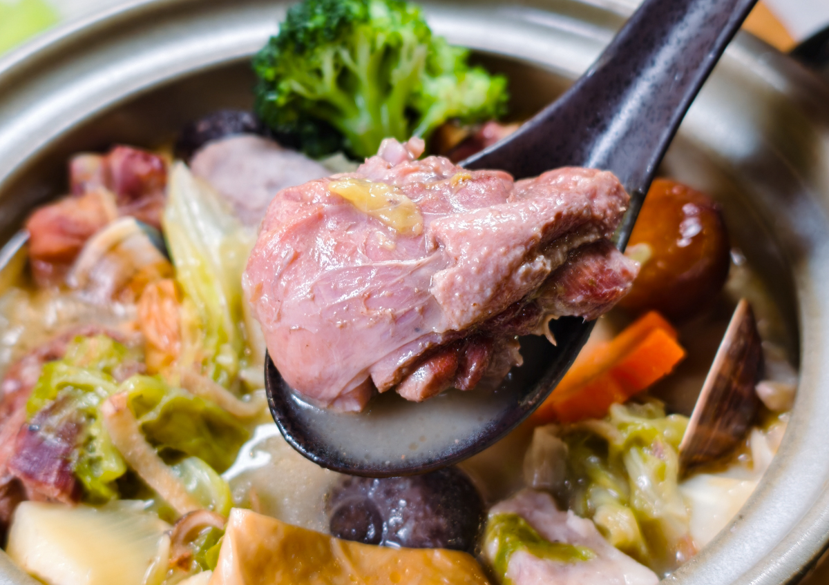 [高雄]方寸之間-新堀江世外桃源禪意空間!懷石風精緻日式定食~薑汁鴨、烤鯖魚定食必點! @美食好芃友（芃芃）