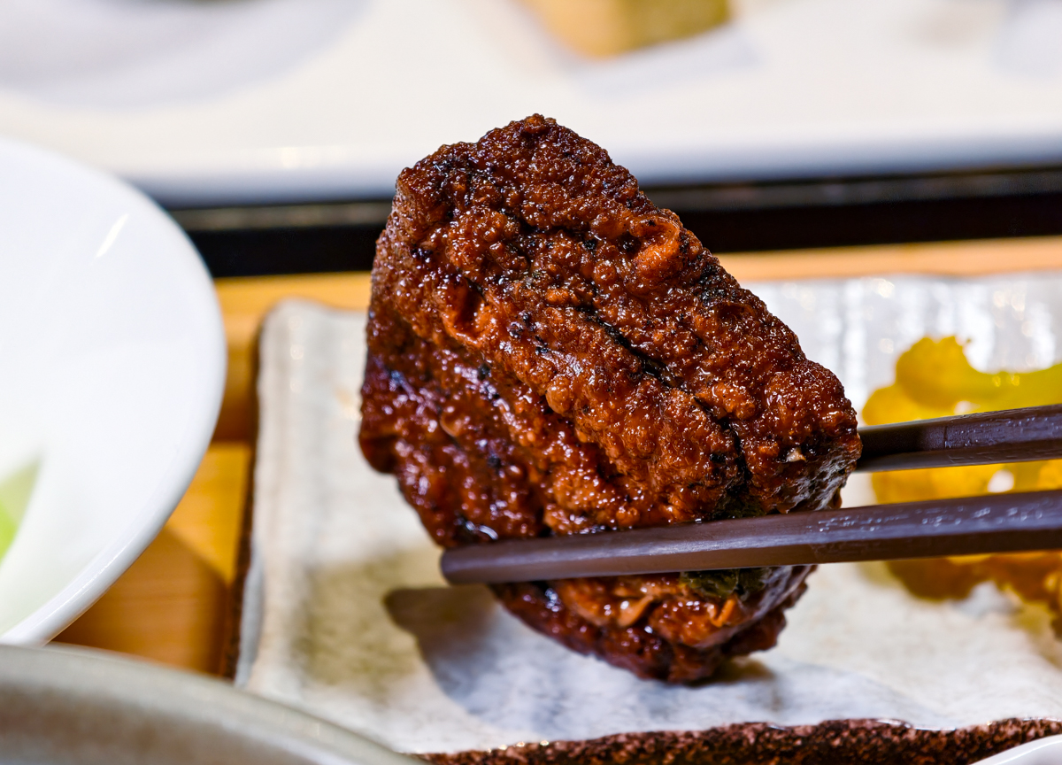 [高雄]方寸之間-新堀江世外桃源禪意空間!懷石風精緻日式定食~薑汁鴨、烤鯖魚定食必點! @美食好芃友（芃芃）