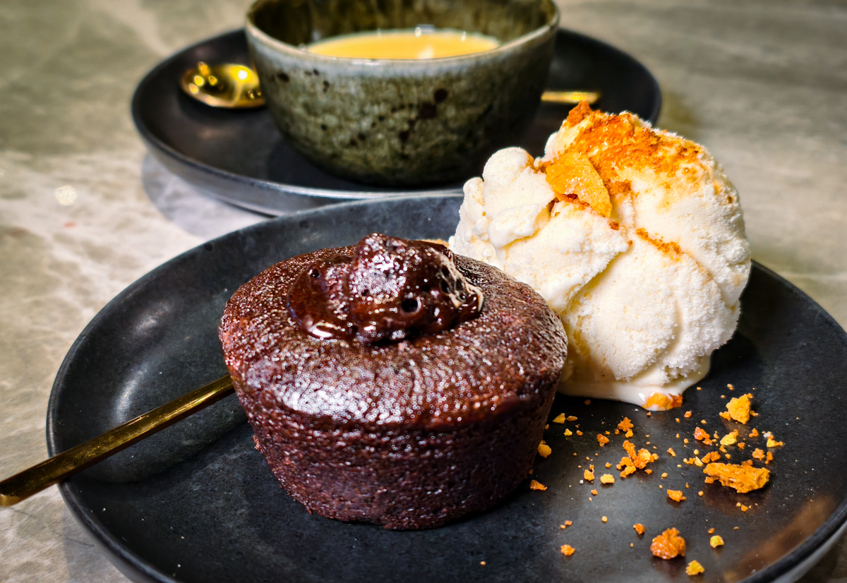 [高雄美食]湛燃燒肉-高雄火車站前人氣高雄燒肉店!超值吃和牛2588雙饗和牛豚肉雙人餐 @美食好芃友（芃芃）