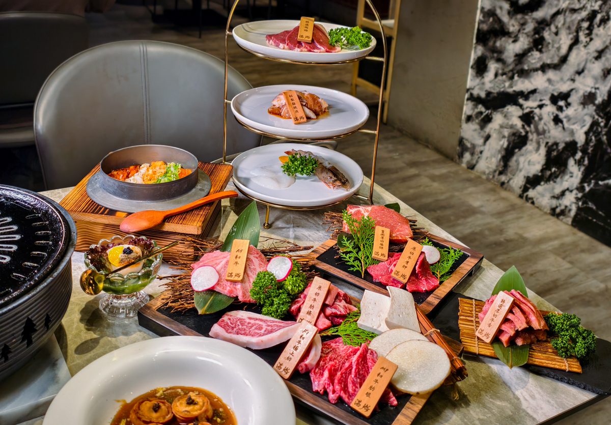 [高雄美食]湛燃燒肉-高雄火車站前人氣高雄燒肉店!超值吃和牛2588雙饗和牛豚肉雙人餐 @美食好芃友（芃芃）