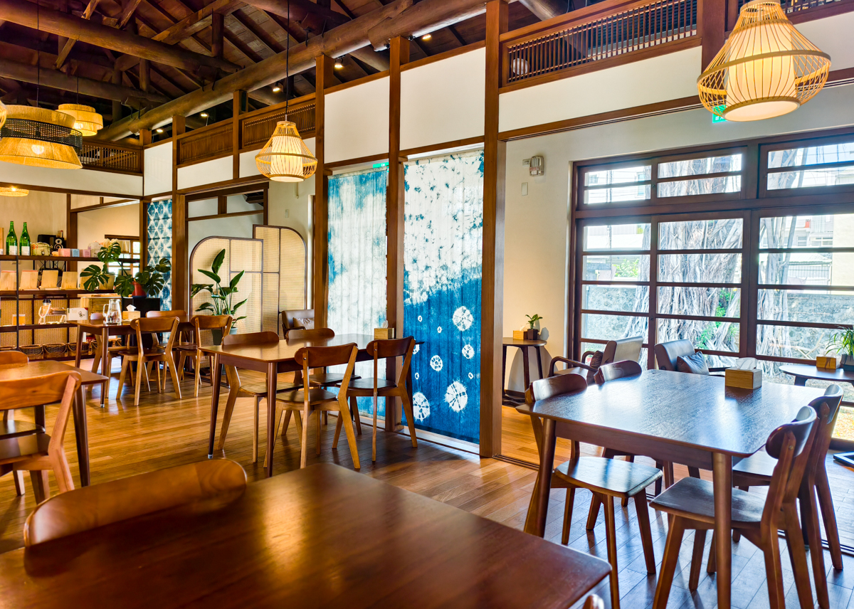 [高雄]剛好樂群-藏在岡山眷村美味餐館咖啡廳!享受80年日式宿舍慢時光~ @美食好芃友（芃芃）