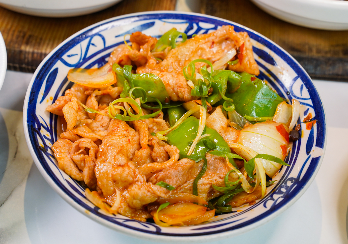 [高雄]來呷飯川食堂裕誠店-平價美味百元高雄川菜!超驚豔魚香茄子茄子粉絲煲、毛家燒肉 @美食好芃友（芃芃）