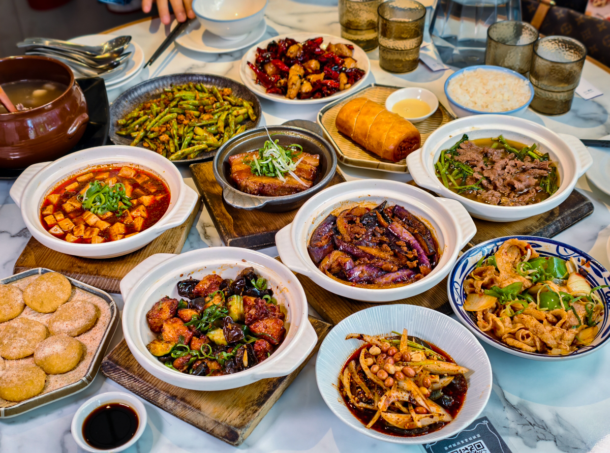 [高雄]豫湘美食-左營眷村美食老店!胡天蘭推薦牛肉泡饃x必吃香椿皮蛋豆腐 @美食好芃友（芃芃）