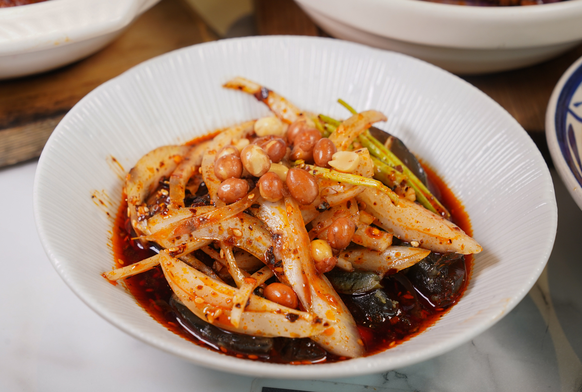 [高雄]來呷飯川食堂裕誠店-平價美味百元高雄川菜!超驚豔魚香茄子茄子粉絲煲、毛家燒肉 @美食好芃友（芃芃）