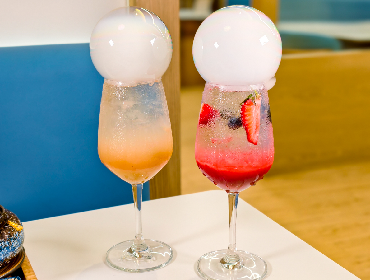 [高雄]Mochi Mochi鬆餅屋高雄義享店-藏在甜點店的超強極上釜飯!儀式感滿滿的日式釜飯x雙色起司瀑布漢堡 @美食好芃友（芃芃）