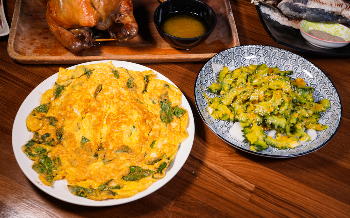 [高雄]文茶園-市區也能吃桶仔雞熱炒泡茶~超高C/P值鳳山聚餐好去處~蒜味桶仔雞、蒜味蛤蜊雞湯必點 @美食好芃友（芃芃）