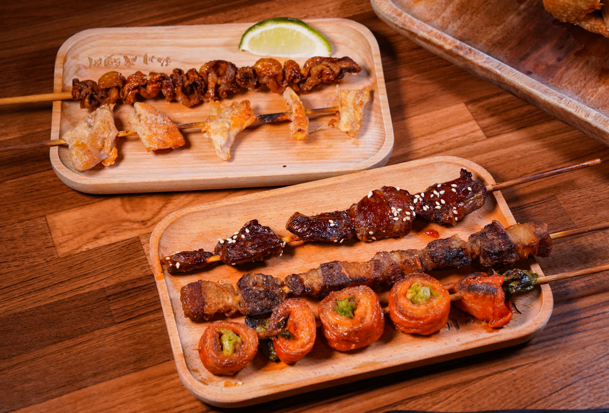 [高雄]文茶園-市區也能吃桶仔雞熱炒泡茶~超高C/P值鳳山聚餐好去處~蒜味桶仔雞、蒜味蛤蜊雞湯必點 @美食好芃友（芃芃）