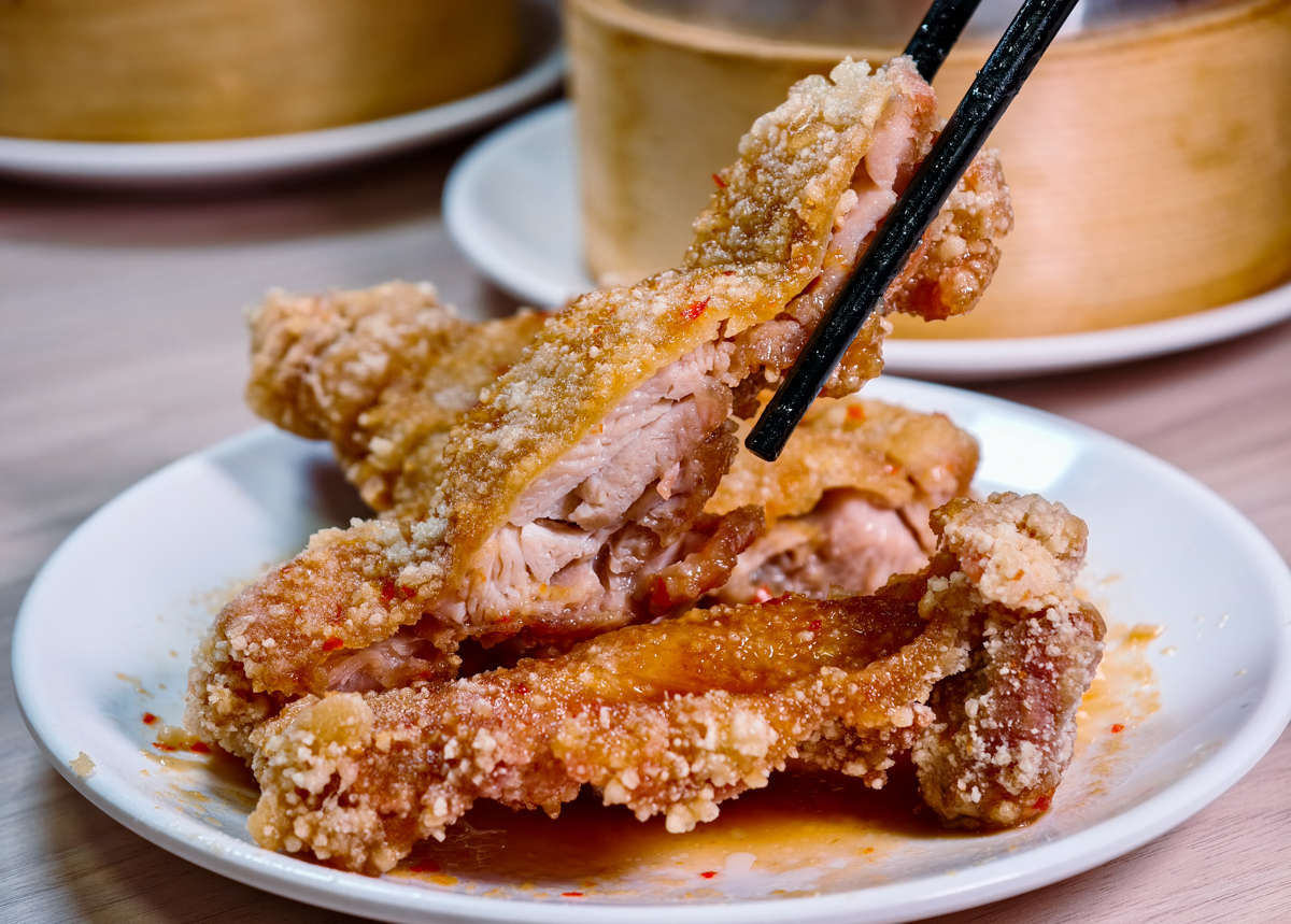 [高雄]午胡港式點心-藏在忠孝夜市的高雄港點生滾粥!午餐或晚餐都來個平價港味 @美食好芃友（芃芃）