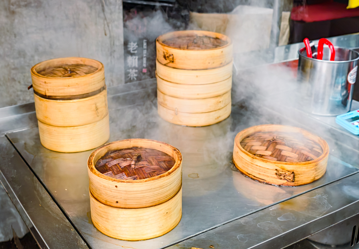 [高雄]午胡港式點心-藏在忠孝夜市的高雄港點生滾粥!午餐或晚餐都來個平價港味 @美食好芃友（芃芃）