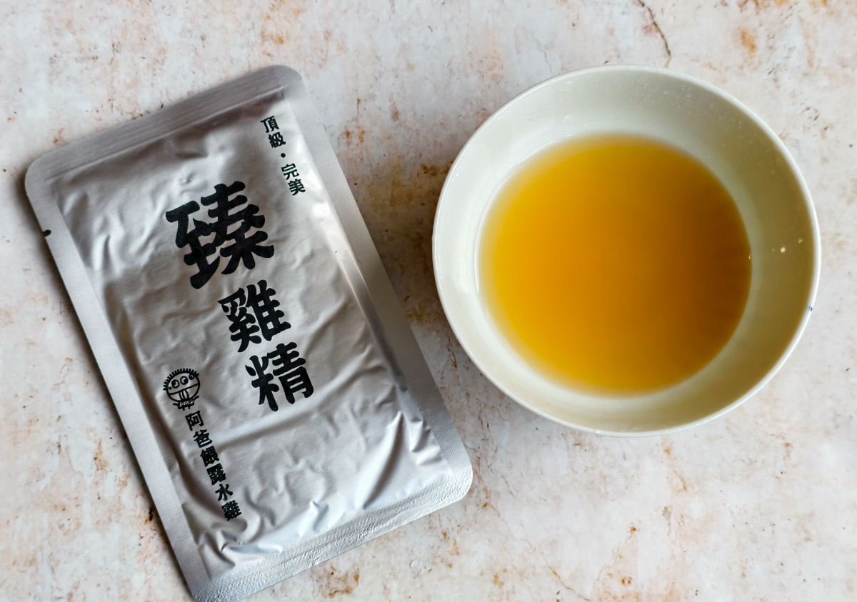 [高雄]阿爸餵露水雞-最用心高雄土雞湯店!牧場直送土雞!必吃雞魯飯、爆蛤蜊雞湯 @美食好芃友（芃芃）