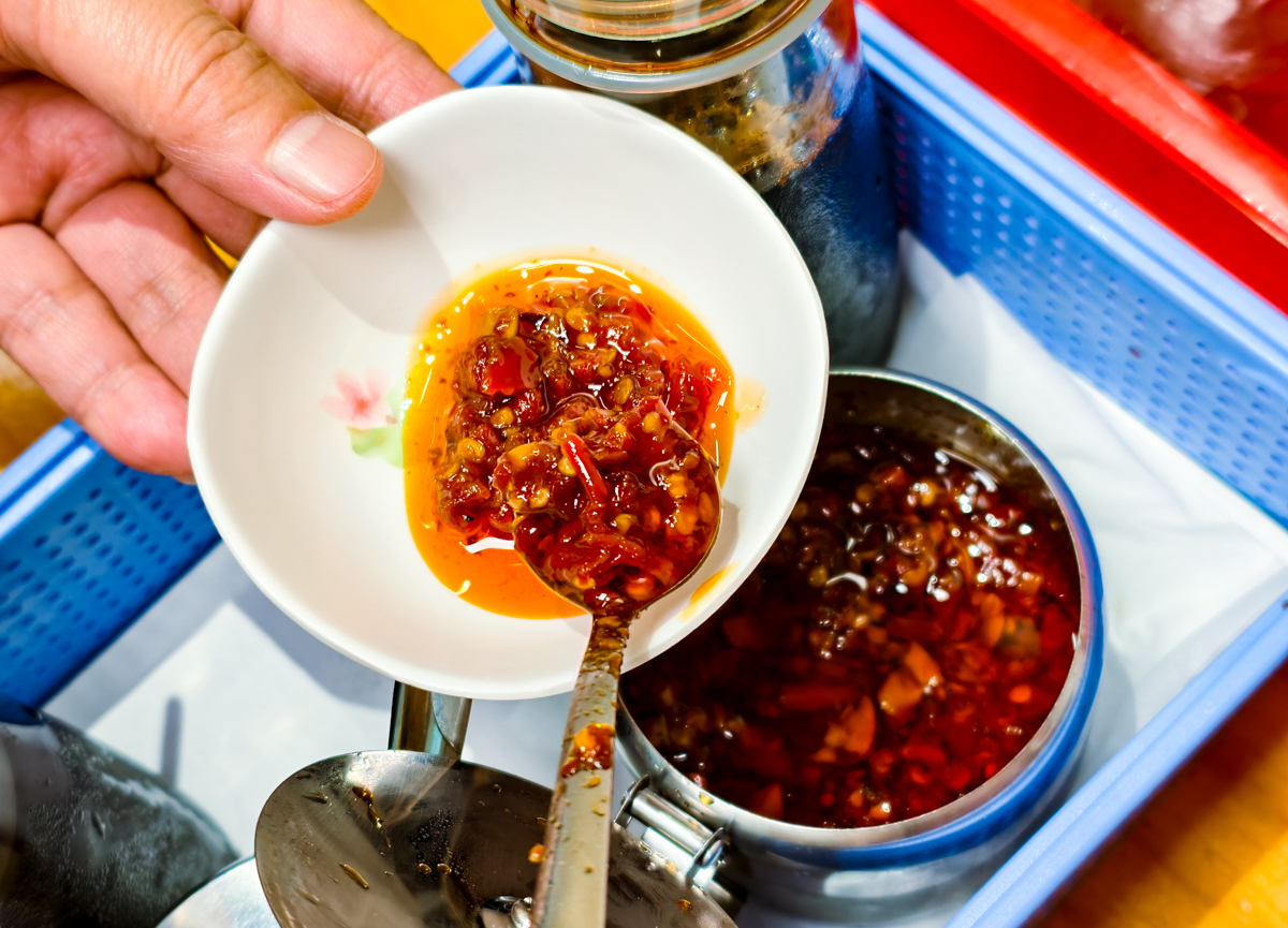 [高雄]阿爸餵露水雞-最用心高雄土雞湯店!牧場直送土雞!必吃雞魯飯、爆蛤蜊雞湯 @美食好芃友（芃芃）