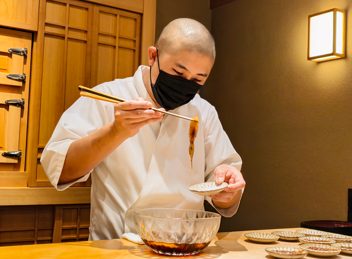 [高雄]鮨 みこし 鮨 己越-2026米其林新星!一位難求預約制高雄無菜單日本料理! @美食好芃友（芃芃）