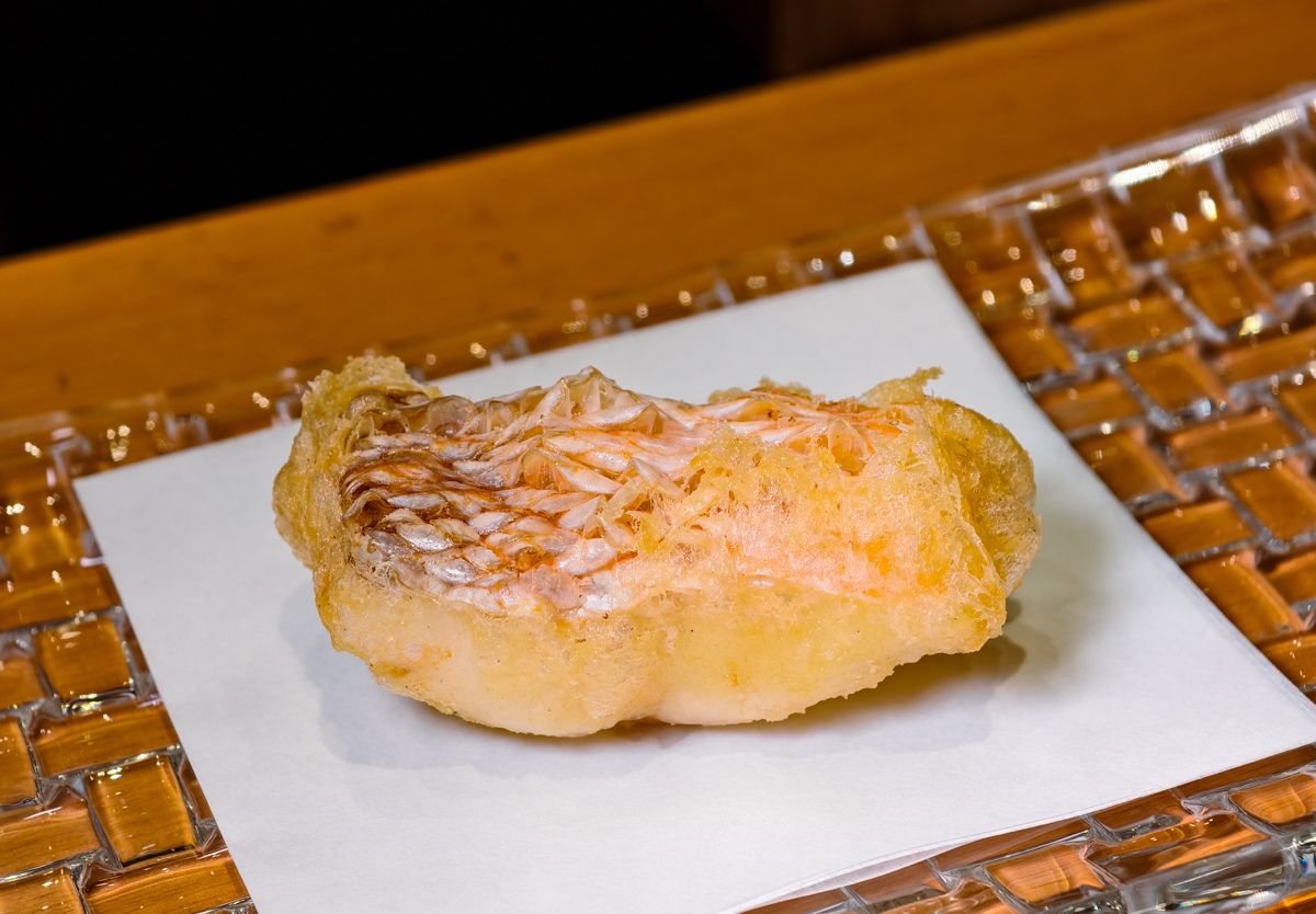 [高雄]鮨 みこし 鮨 己越-2026米其林新星!一位難求預約制高雄無菜單日本料理! @美食好芃友（芃芃）