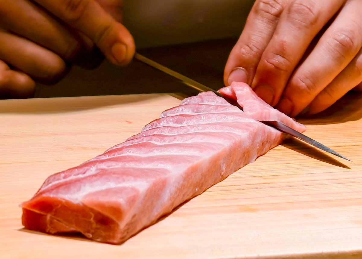 [高雄]鮨 みこし 鮨 己越-2026米其林新星!一位難求預約制高雄無菜單日本料理! @美食好芃友（芃芃）