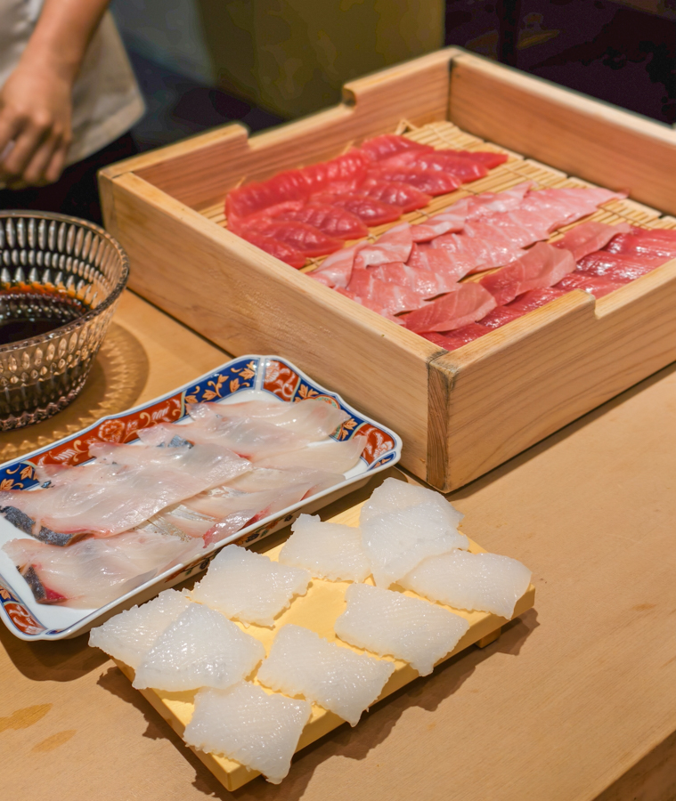 [高雄]鮨 みこし 鮨 己越-2026米其林新星!一位難求預約制高雄無菜單日本料理! @美食好芃友（芃芃）