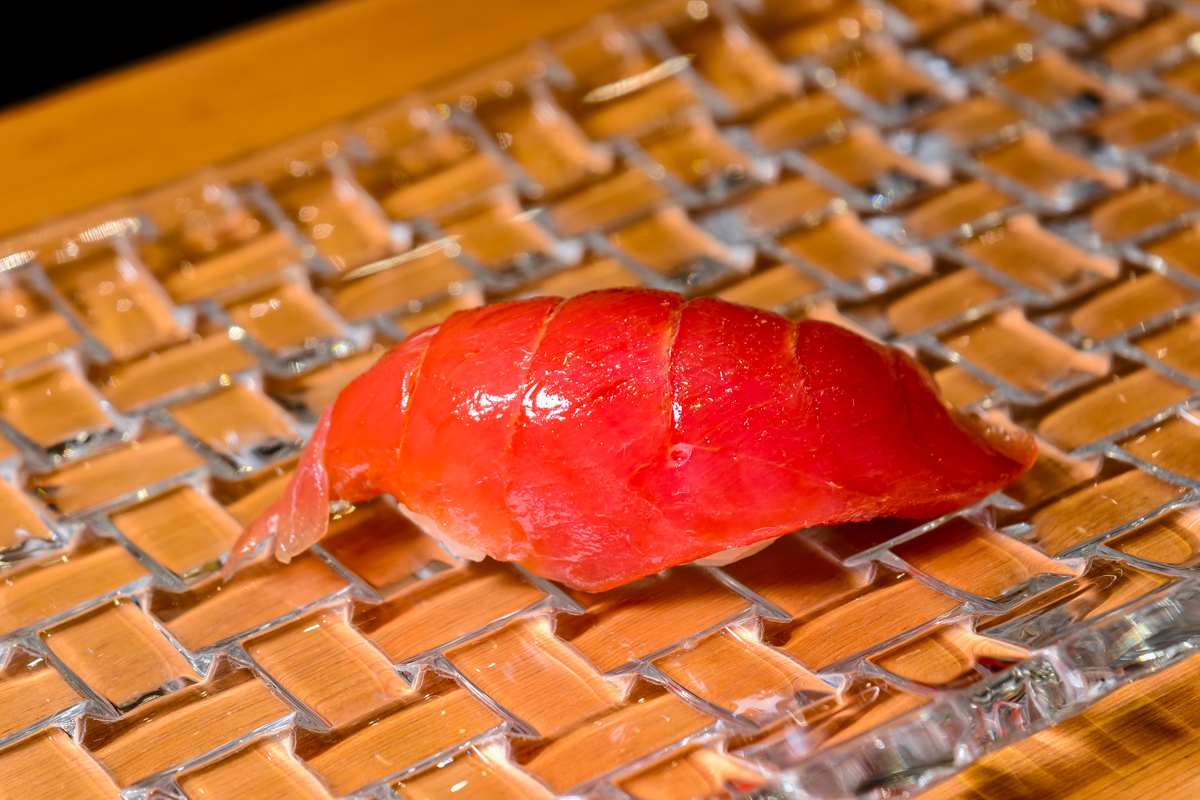 [高雄]鮨 みこし 鮨 己越-2026米其林新星!一位難求預約制高雄無菜單日本料理! @美食好芃友（芃芃）