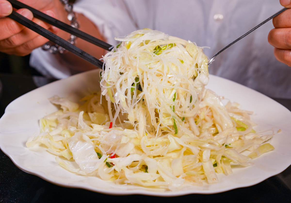 [高雄]大宅門乾鍋鴨頭-低調好吃高雄中式功夫菜!必吃乾鍋鴨頭、京醬肉絲、上海燻魚 @美食好芃友（芃芃）