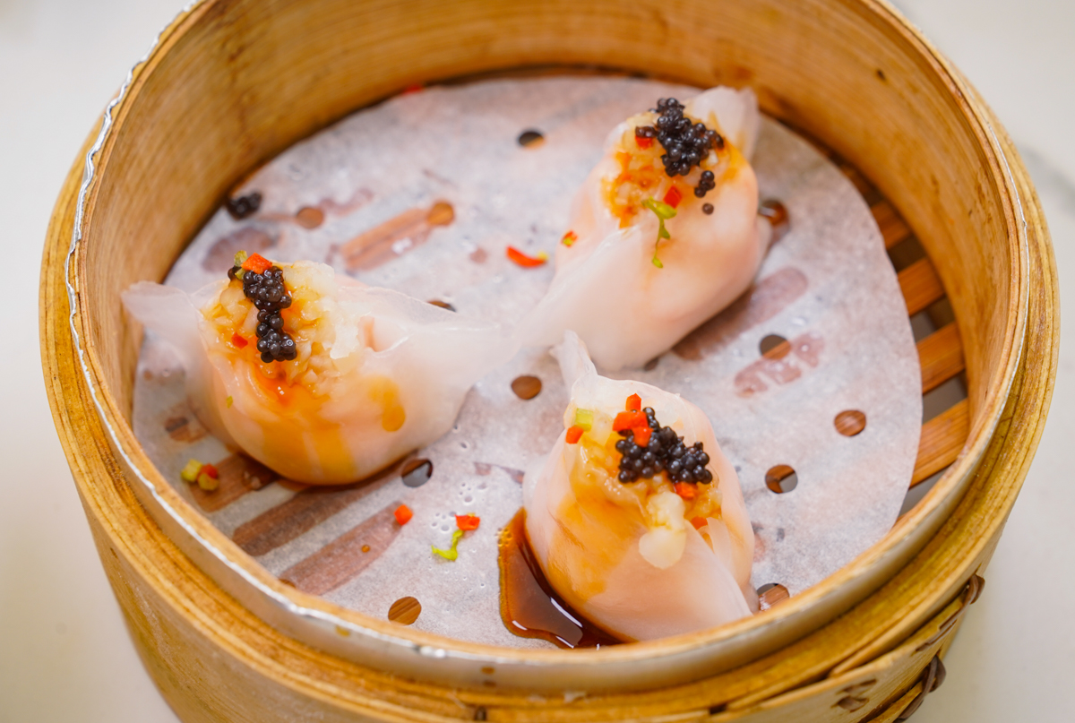 [高雄]地糖仔巨蛋旗艦店-利苑酒家師傅坐鎮高雄港式餐廳~每日現包點心x巨蛋店限定新加坡辣椒螃蟹～～ @美食好芃友（芃芃）