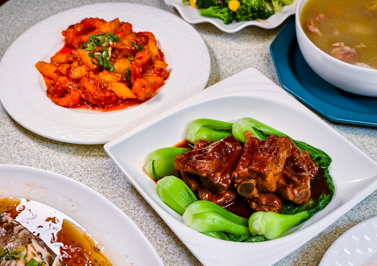 大份量又高CP值高雄母親節餐外帶推薦!芳師傅私房料理2025母親節餐~澎派又怕你吃不飽!4月底前預購再送一盤豬腳 @美食好芃友(芃芃) 大份量又高CP值高雄母親節餐外帶推薦!芳師傅私房料理2025母親節餐~澎派又怕你吃不飽!4月底前預購再送一盤豬腳 @美食好芃友(芃芃)