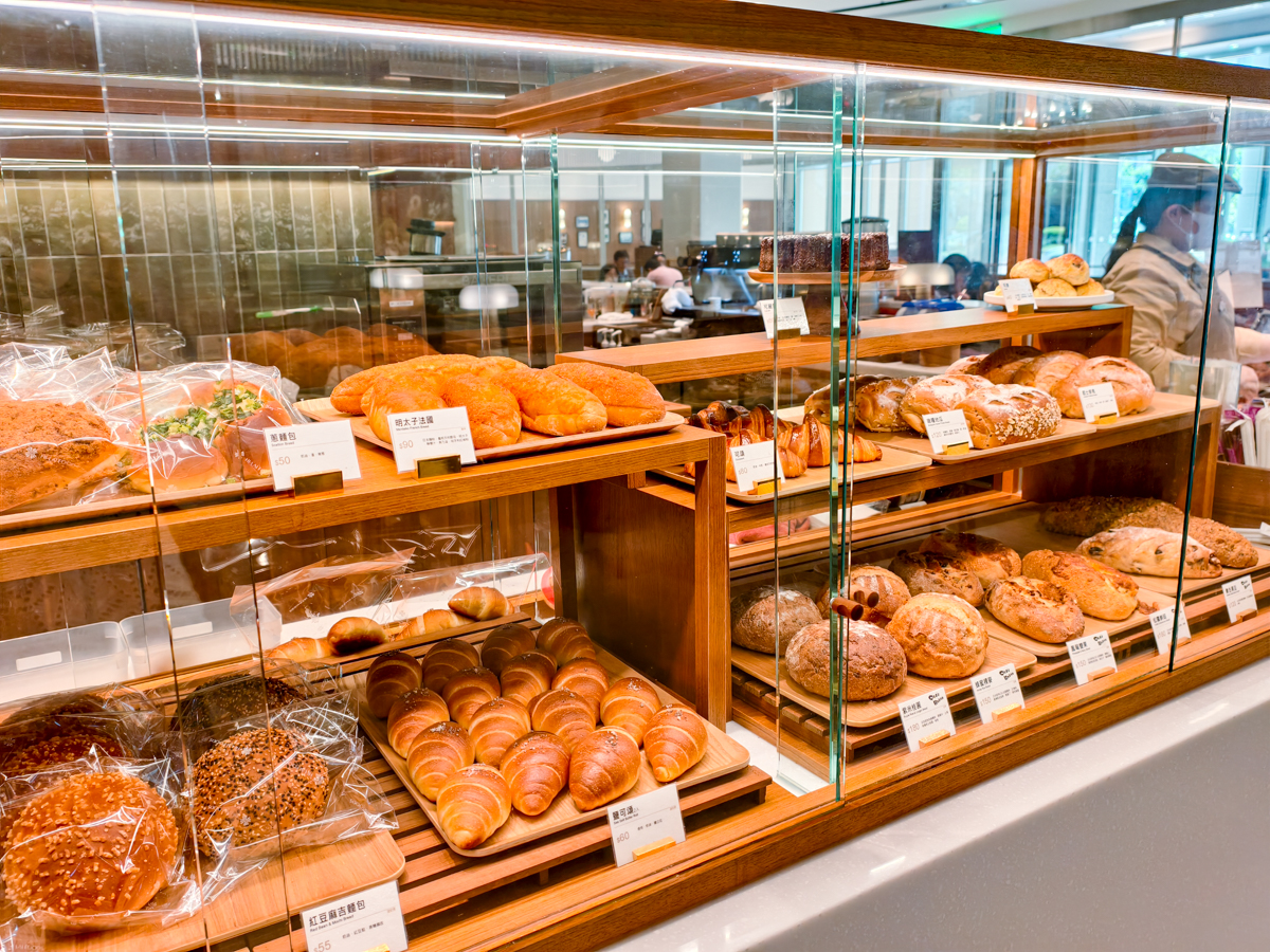 [高雄]漢神巨蛋1F隱藏版咖啡廳HI-LAI CAFE!漢來咖啡廳巨蛋店全新改裝回歸~超好吃高雄巨蛋聚餐推薦 @美食好芃友（芃芃）