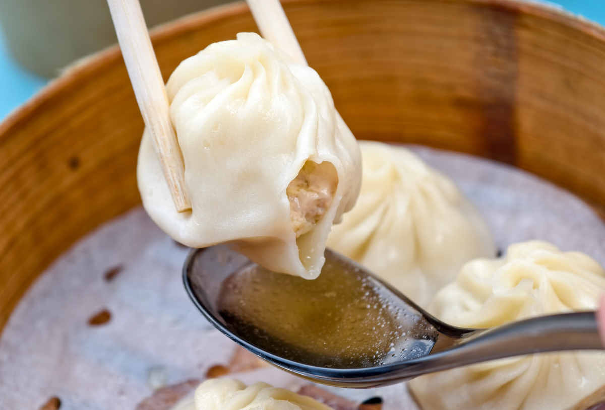 [高雄]港式洪記煲仔飯-岡山巷弄隱藏版!最強高雄港式煲仔飯~前五星飯店師傅掌廚道地港味 @美食好芃友（芃芃）