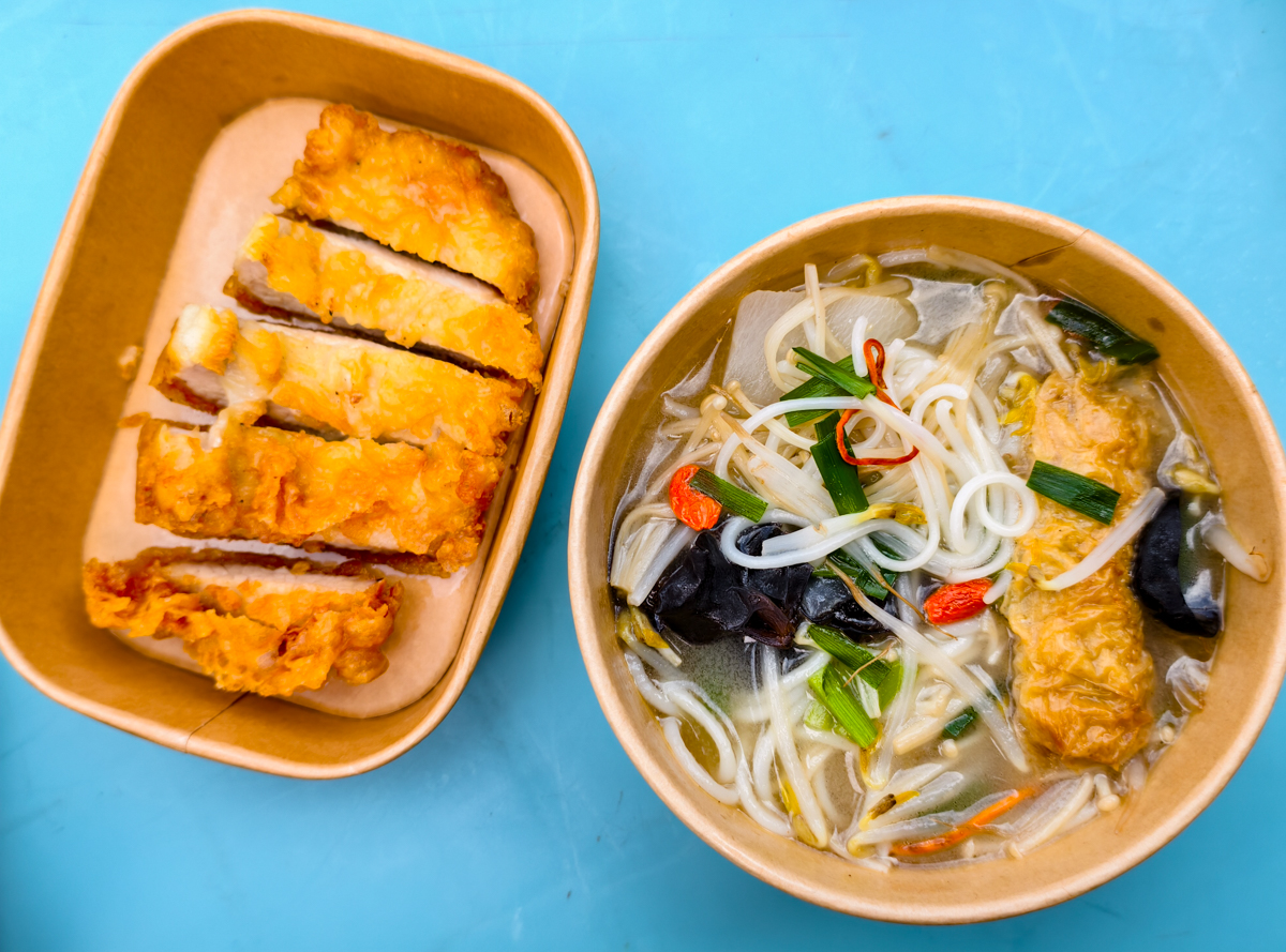 [高雄]港式洪記煲仔飯-岡山巷弄隱藏版!最強高雄港式煲仔飯~前五星飯店師傅掌廚道地港味 @美食好芃友（芃芃）