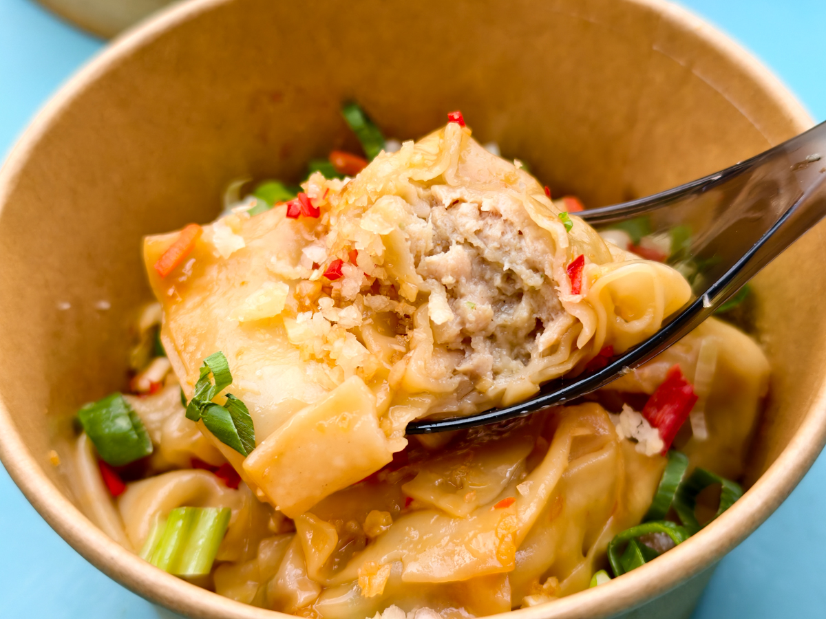 [高雄]港式洪記煲仔飯-岡山巷弄隱藏版!最強高雄港式煲仔飯~前五星飯店師傅掌廚道地港味 @美食好芃友（芃芃）