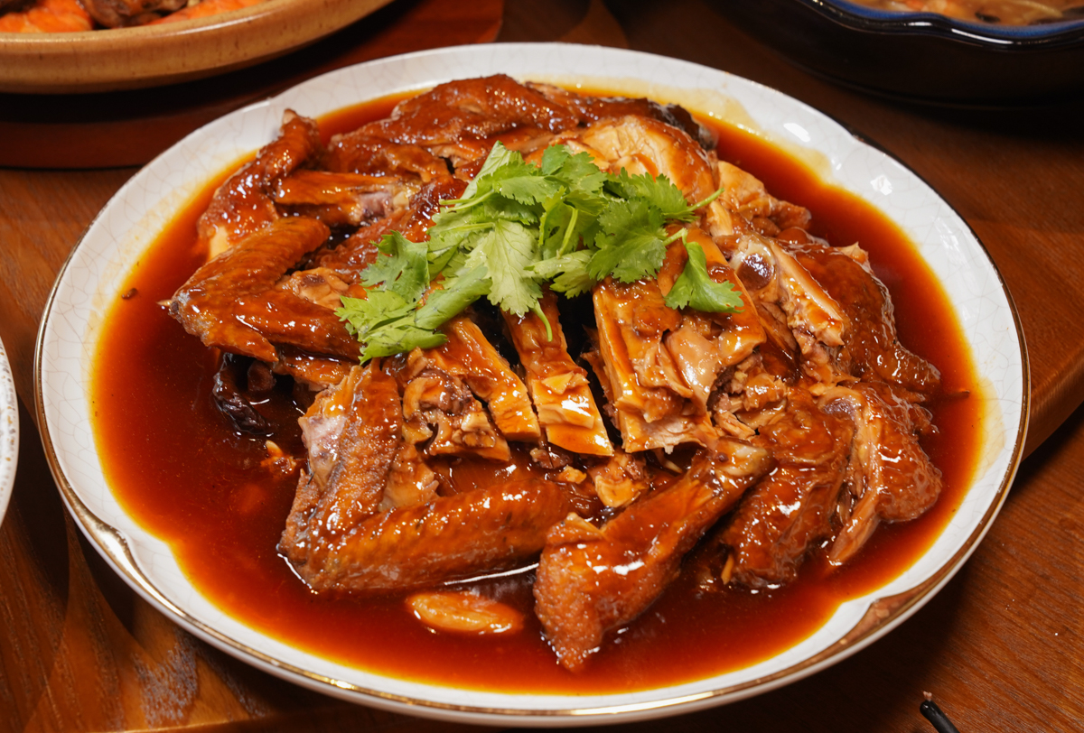 [高雄]好事餐廳2026最強高雄母親節桌菜!顛覆想像的精緻澎湃台味辦桌菜! @美食好芃友（芃芃）