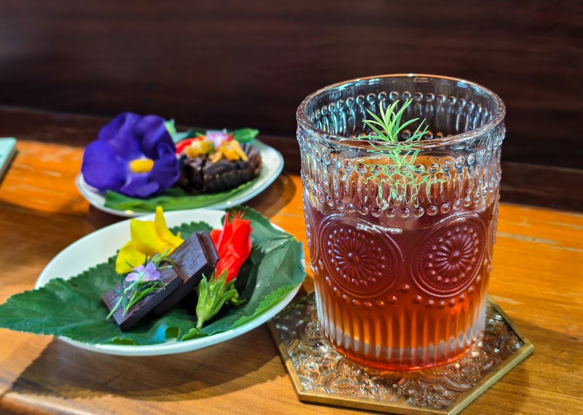 [屏東]竹田美食景點半日遊這樣玩-竹田車站、豆油伯冰淇淋、竹田客家鹹湯圓、秘境咖啡豐明園、老夫子彩繪壁畫 @美食好芃友（芃芃）
