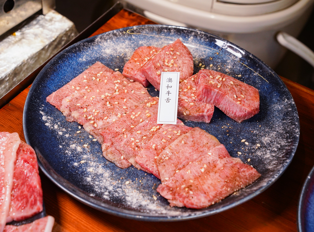[高雄]新村畜產燒肉專門-日本牧場直營高檔日本和牛燒肉1280起吃到飽~ @美食好芃友（芃芃）