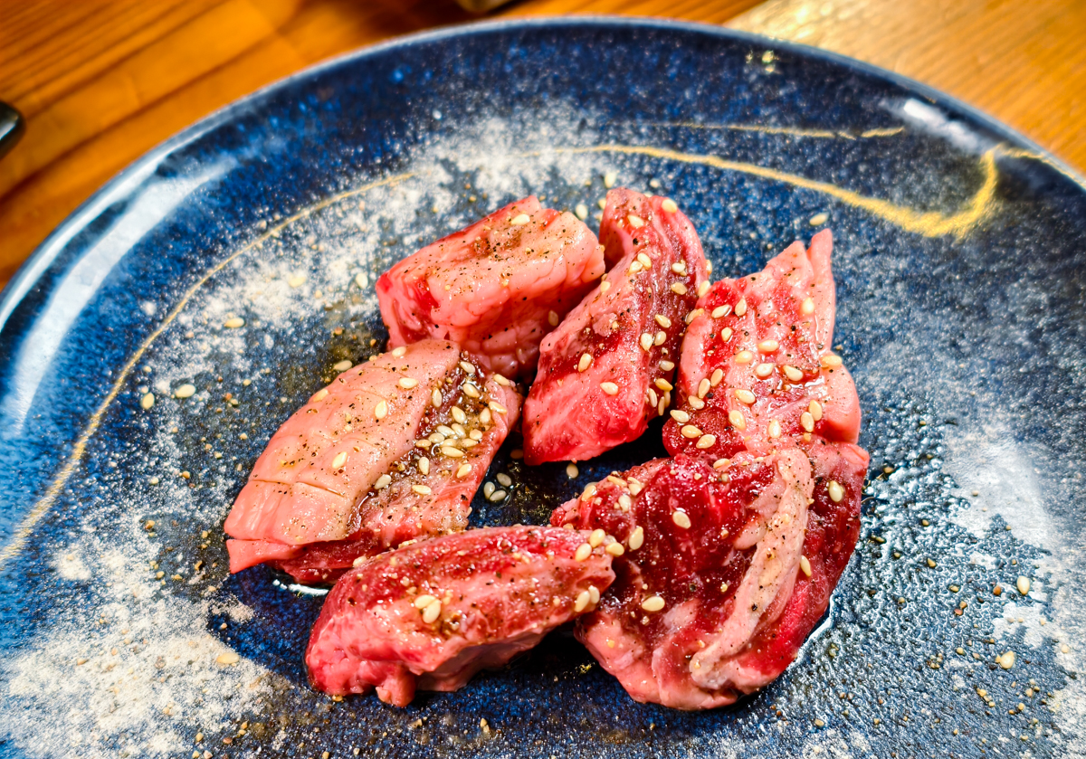 [高雄]新村畜產燒肉專門-日本牧場直營高檔日本和牛燒肉1280起吃到飽~ @美食好芃友（芃芃）