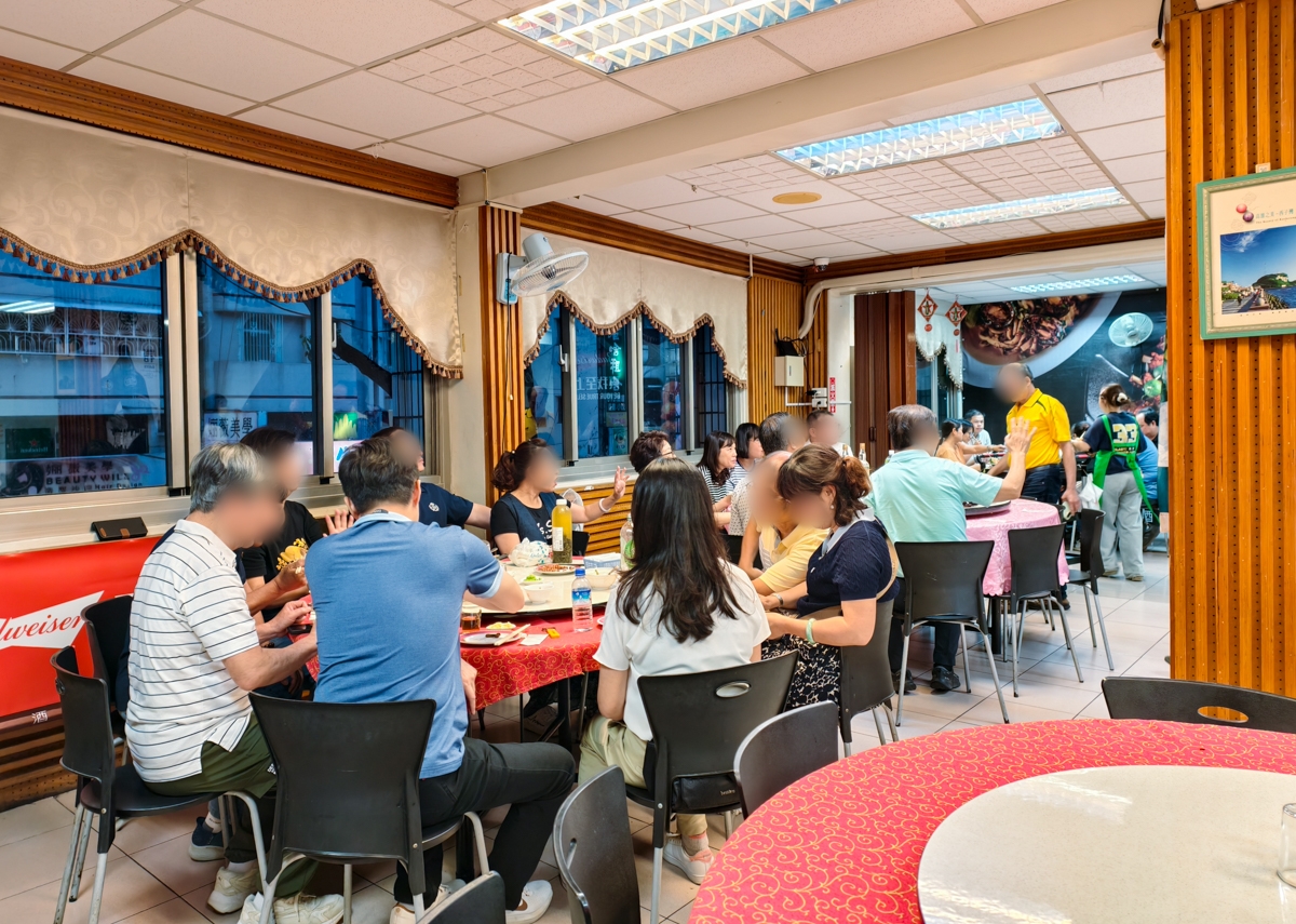 [高雄]海灣活海產餐廳-超扯!龍膽石斑米粉免費無限續湯續米粉!傳奇高雄老字號海產店 @美食好芃友（芃芃）
