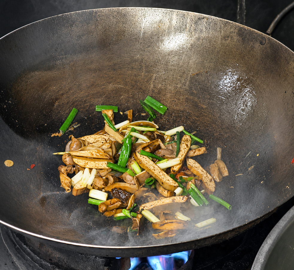 [高雄]仁豐號眷村麵館-懷舊左營眷村麵食!超好吃高雄唯一嗆鍋麵~ @美食好芃友（芃芃）