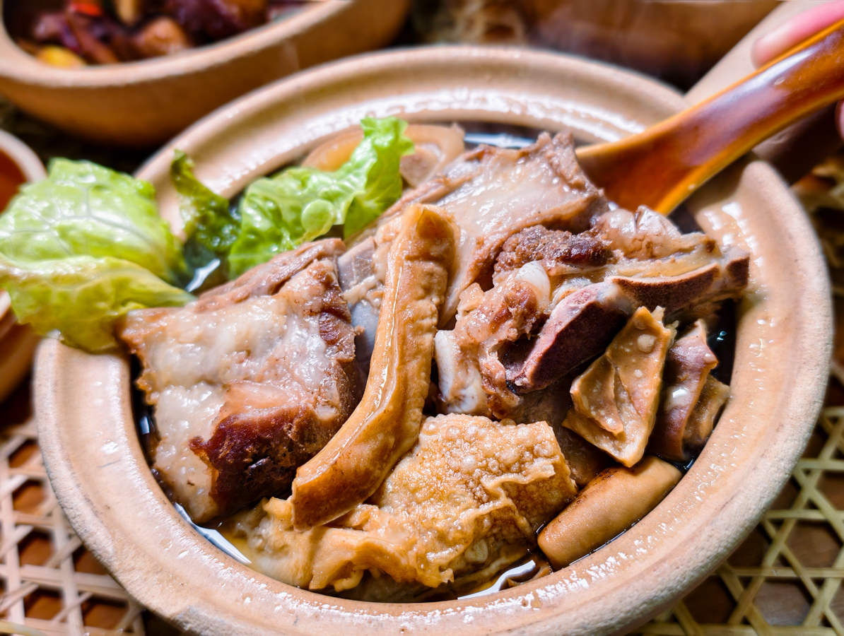 [高醫美食]雞動組鹽酥雞-超夯豐富鹹酥雞!大份量爆汁香酥雞排~滿額還有外送服務 @美食好芃友（芃芃）