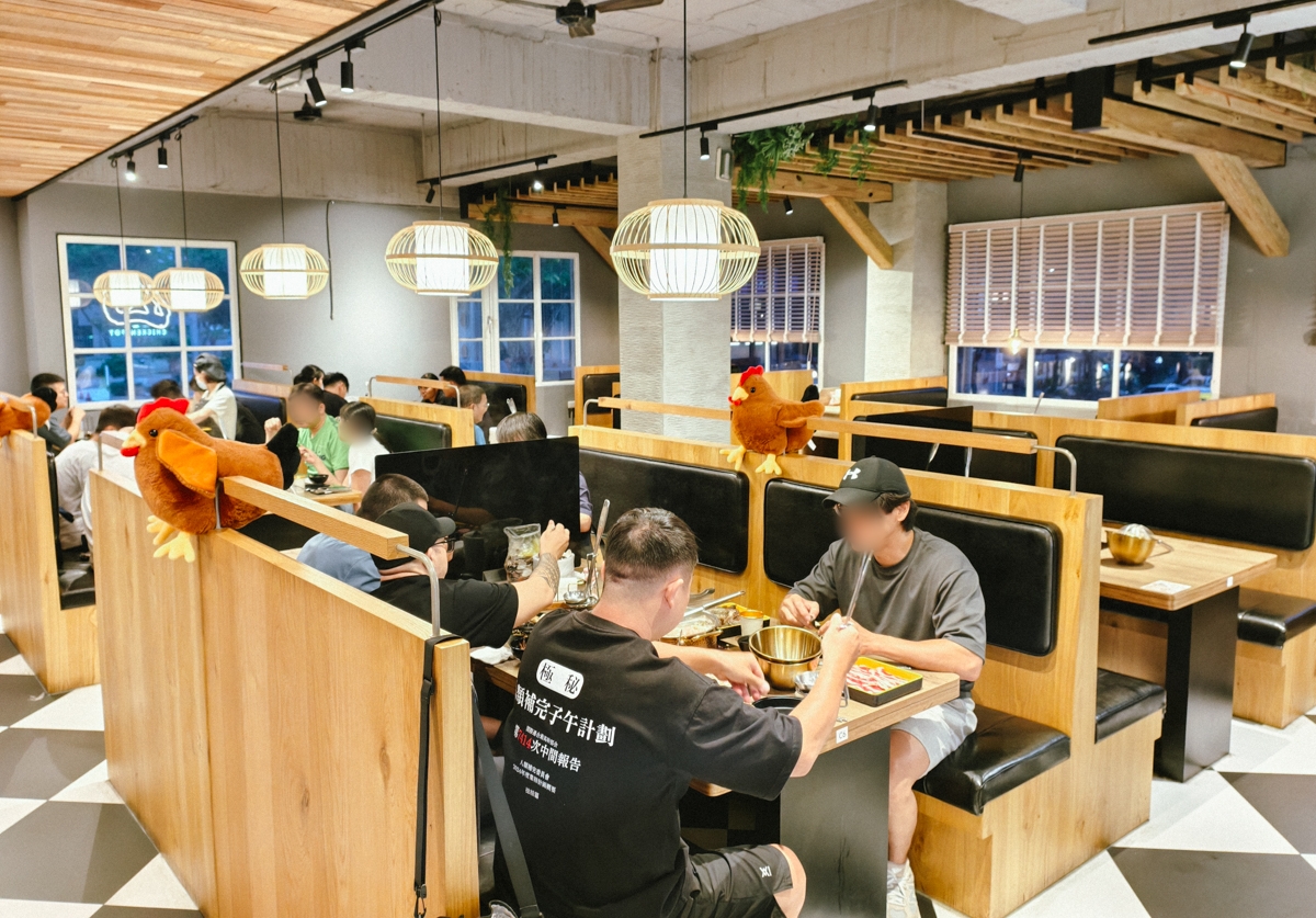 [高雄]土雞下山TAIMU-一人399元起土雞鍋吃到飽!大武山土雞切塊、烏骨雞、潮汕去骨雞腿肉片無限吃超爽! @美食好芃友（芃芃）