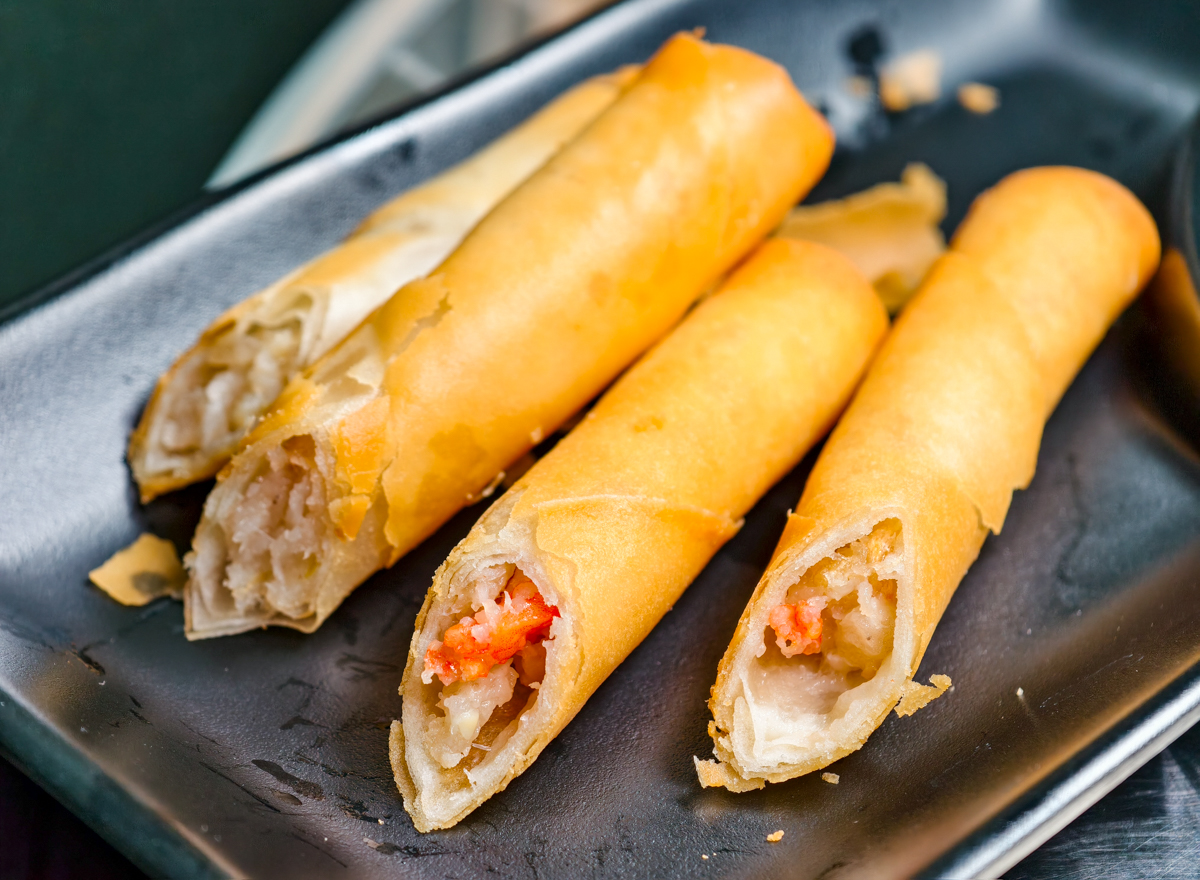 [高雄]寶弟港式點心站-星級飯店師傅手工銅板港點燒賣! 新地點搬到忠孝夜市 @美食好芃友（芃芃）