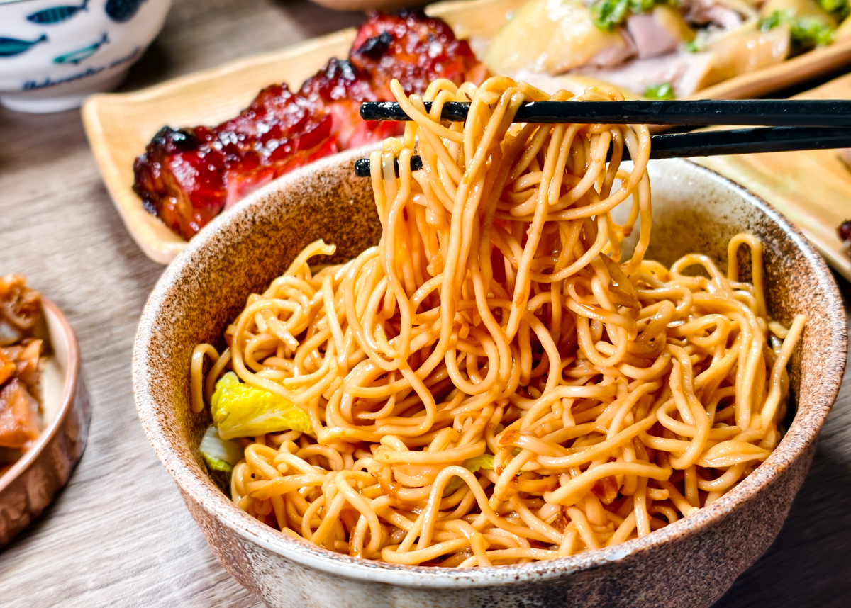 [高雄]燒腊鋒-隱藏版神級高雄燒臘店!米其林師傅超強廣式燒鵝、焦糖蜜汁叉燒、蔥油雞 @美食好芃友（芃芃）