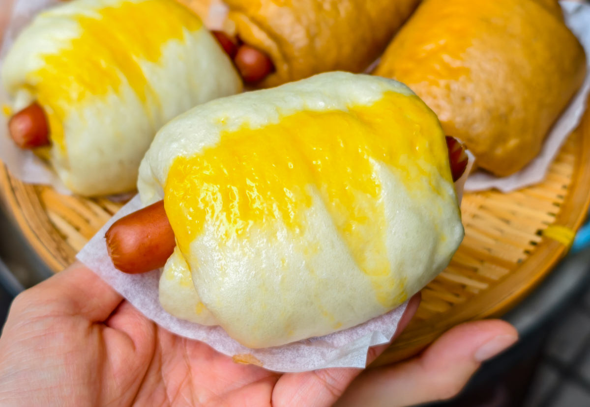 [高雄]美心饅頭-30年手工高雄饅頭!每天熱賣黑糖起司捲、脆腸捲~天然酵母Ｑ勁十足! @美食好芃友（芃芃）