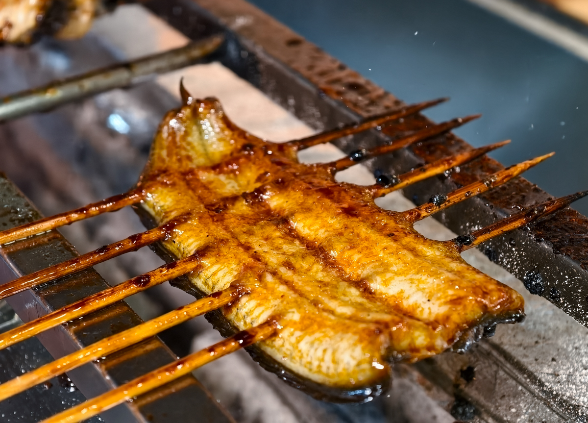 [高雄]鰻心丼-文山特區超人氣高雄鰻魚飯專賣!好吃實在炭烤鰻魚x 鰻牛滿釜飯! @美食好芃友（芃芃）