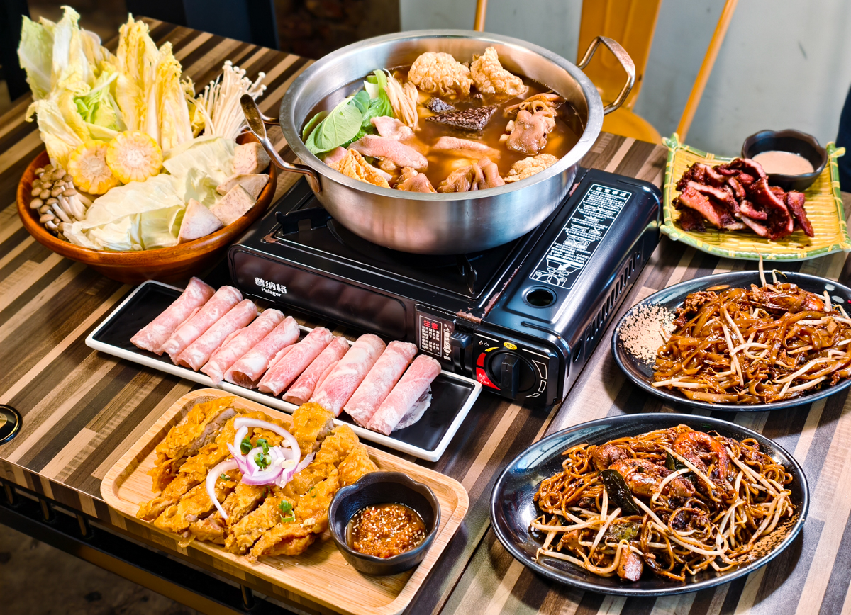 [高雄美食]食鍋者正宗南洋風味館-馬來西亞老闆坐鎮!家鄉味大馬肉骨茶湯底x檳城炒麵、炒粿條 @美食好芃友（芃芃）