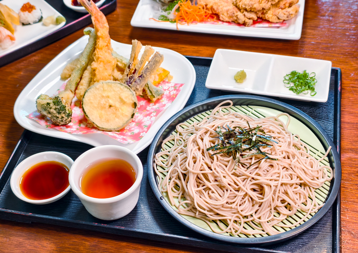 [高雄]旭日料理-不到500元!鰻魚超滿現烤鰻魚飯!日籍主廚的家鄉味 @美食好芃友（芃芃）