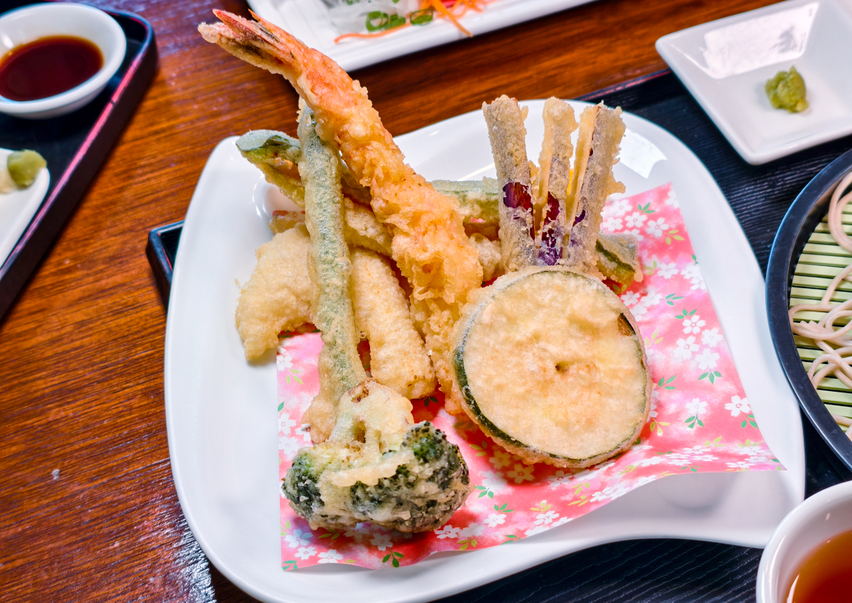 [高雄]旭日料理-不到500元!鰻魚超滿現烤鰻魚飯!日籍主廚的家鄉味 @美食好芃友（芃芃）