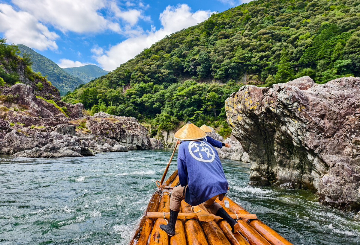 日本唯一!傳承600年極限激流!和歌山北山川觀光木筏泛舟：預約、交通與全濕激流體驗 @美食好芃友（芃芃）