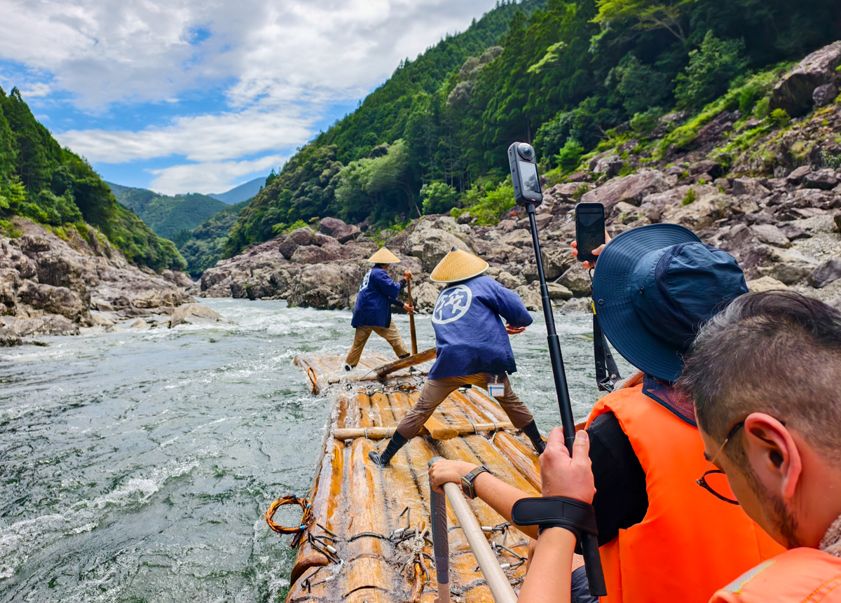 日本唯一!傳承600年極限激流!和歌山北山川觀光木筏泛舟：預約、交通與全濕激流體驗 @美食好芃友（芃芃）