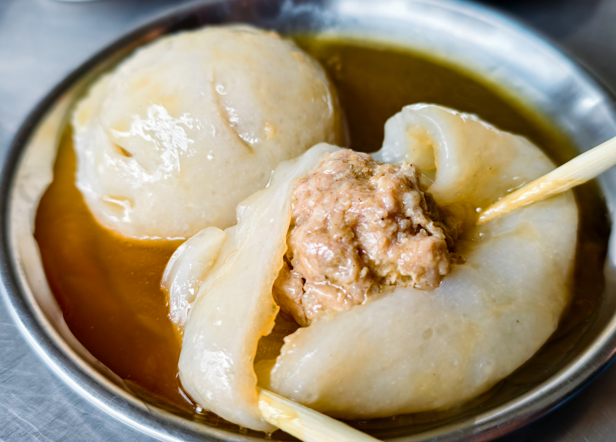 [高雄]哈囉肉圓-哈囉市場起家40年左營肉圓老店!每日磨米、獨特的扎實Ｑ彈蒸肉圓皮! @美食好芃友（芃芃）