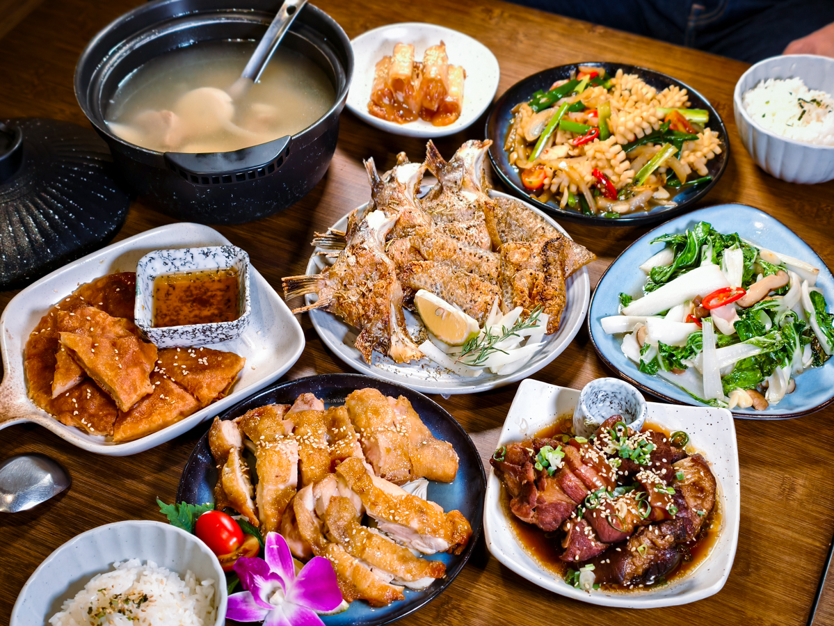 [高雄]禾屋餐館-隱身左營眷村老宅!超佛心$480六菜一湯無菜單家常菜~料好實在手工私房料理! @美食好芃友（芃芃）