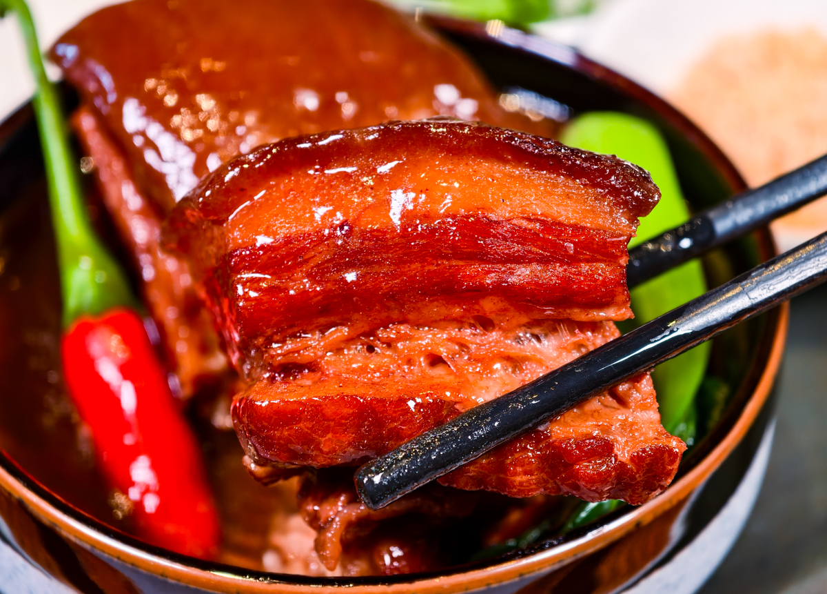 [高雄]麟粥宮-高雄文山特區全新中式定食!298元起大份量主食、豐富小菜和湯品! @美食好芃友（芃芃）