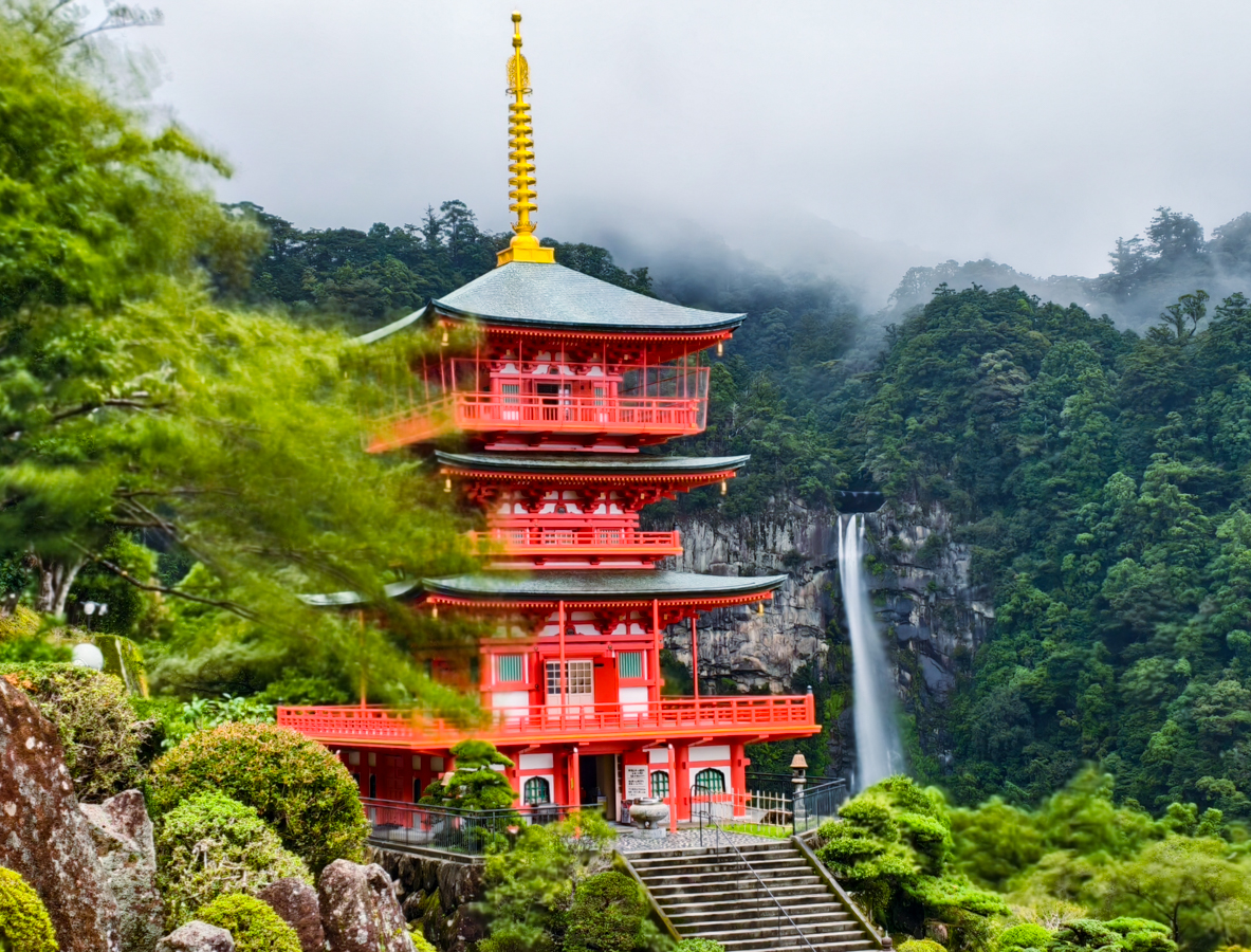 [和歌山景點]一個早上走完熊野古道大門坂＋那智大社＋那智瀑布！3小時完攻行程、路線攻略 @美食好芃友（芃芃）